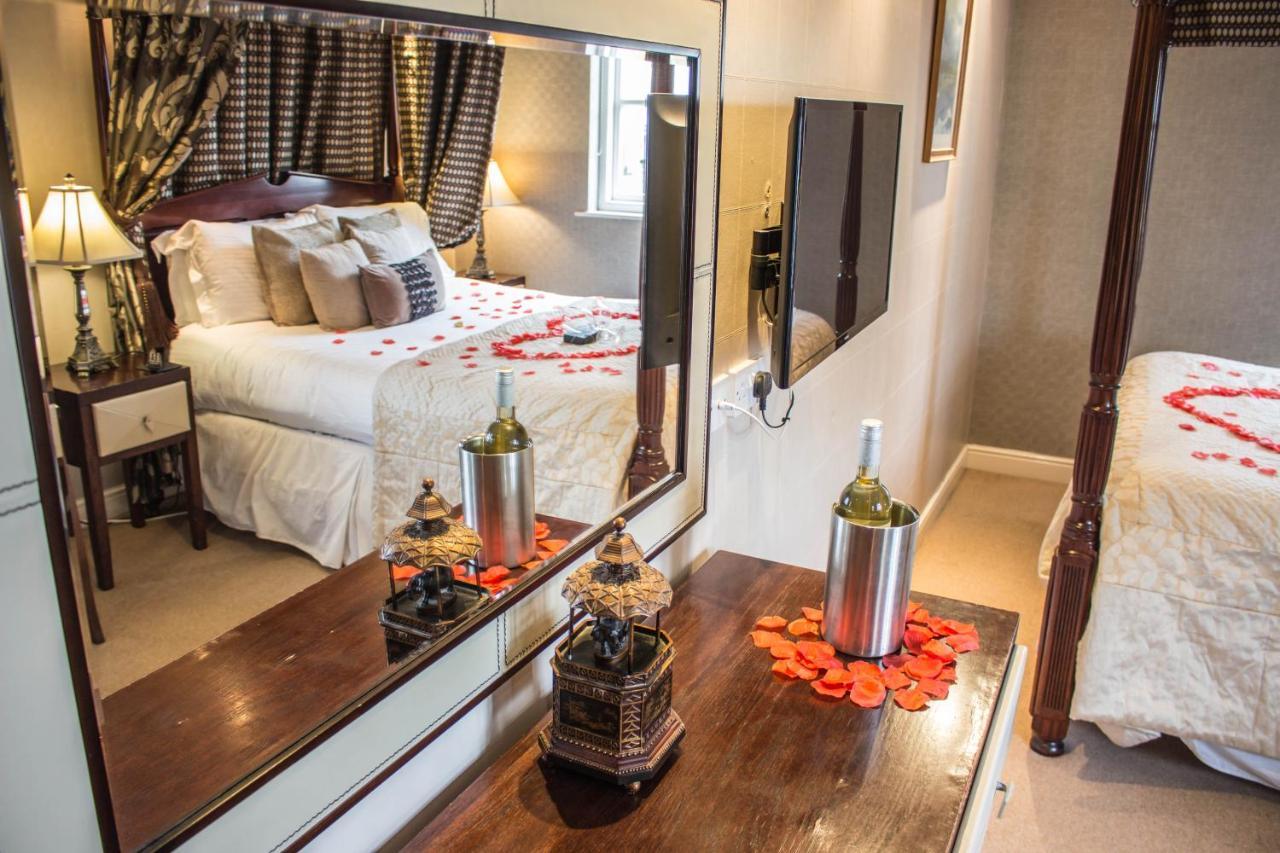The Howbeck & The Retreat Incl Off-Site Health Club And Parking Ev Point Available Windermere Eksteriør bilde